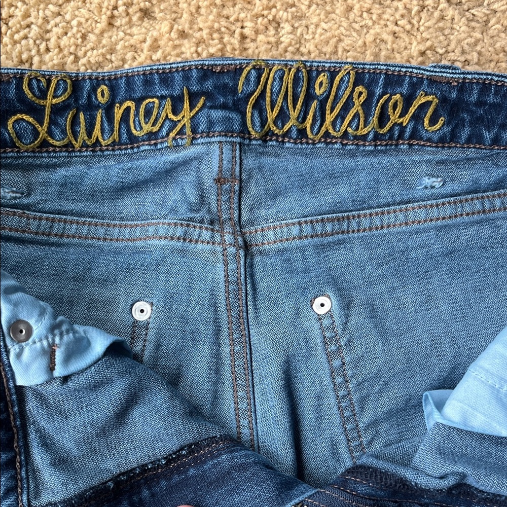 Wrangler Lainey Wilson Jeans - Picture 6 of 7